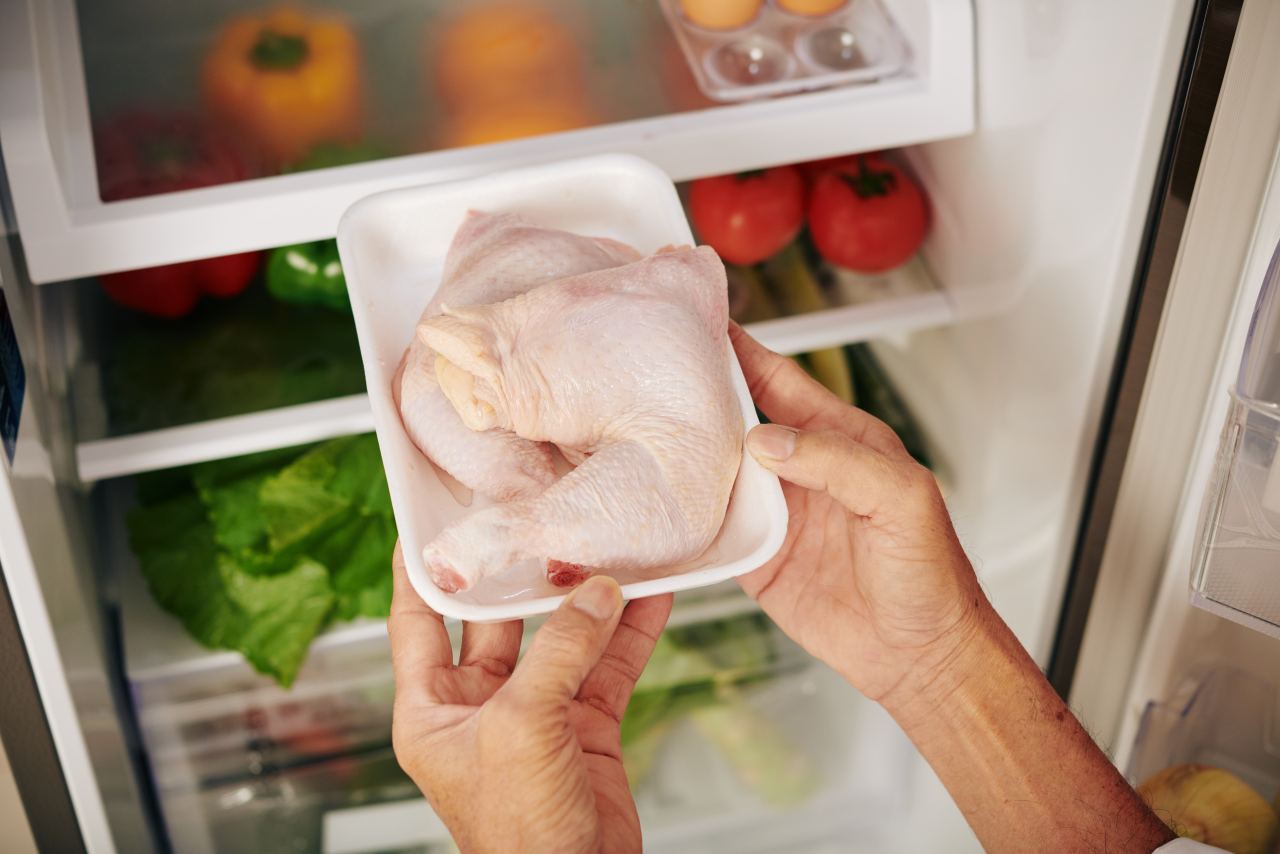 Cara Simpan Ayam di Kulkas